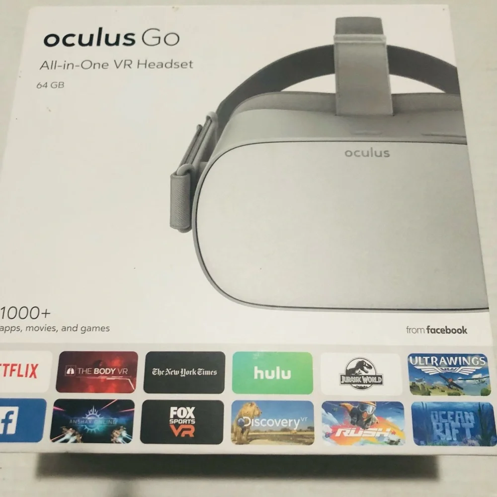 Oculus Go 64gb All in One VR Headset  Open box to show content in Box New